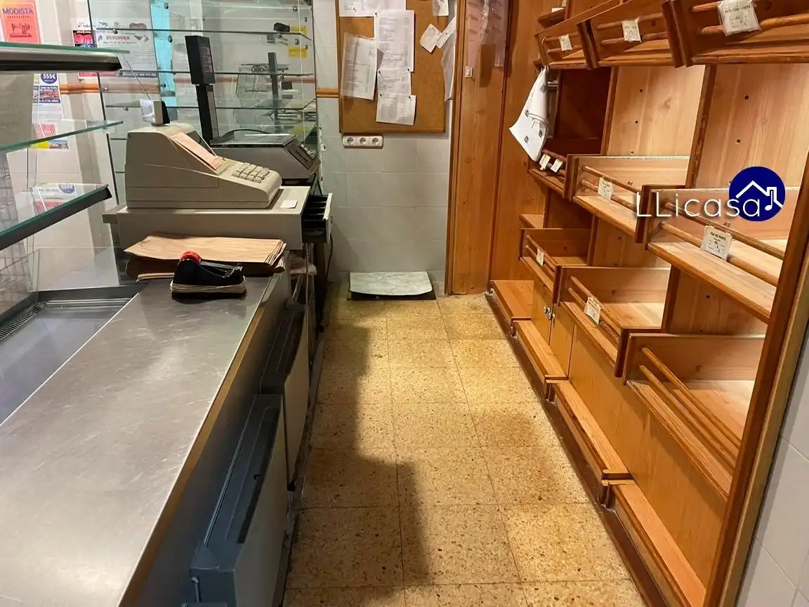 Commercial properties for sale in Pedralba