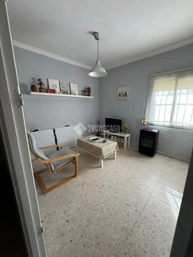 Wohnzimmer von Country house zum Verkauf in El Puerto de Santa María mit Klimaanlage