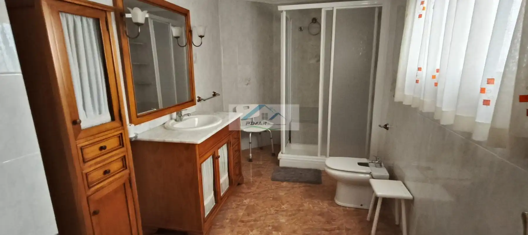 Bany de Pis en venda en Crevillent amb Aire condicionat i Balcó