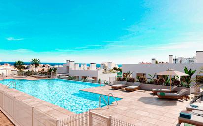 Piscina de Apartament en venda en Estepona amb Aire condicionat, Terrassa i Traster