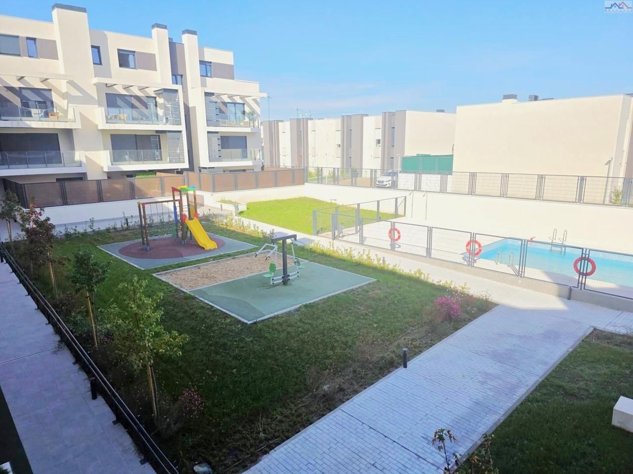 Swimming pool of Flat for sale in Valdemoro  with Heating, Terrace and Storage room