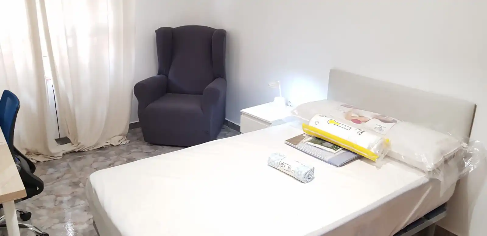 Habitación de Piso de alquiler en Albacete con Calefacción, Amueblado y Horno