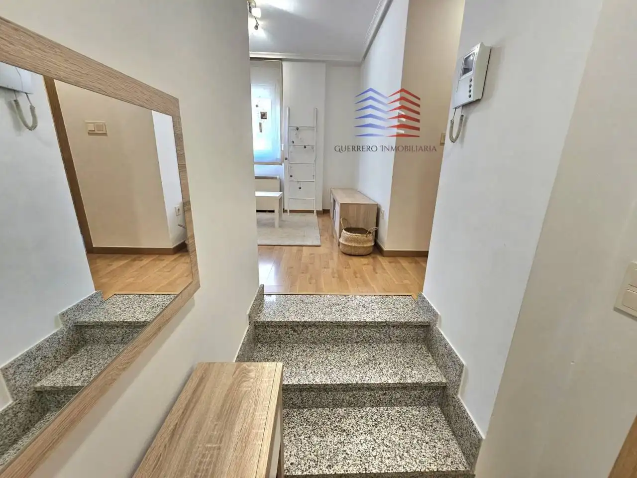 Estudio de alquiler en Ourense Capital  con Calefacción, Parquet y Trastero