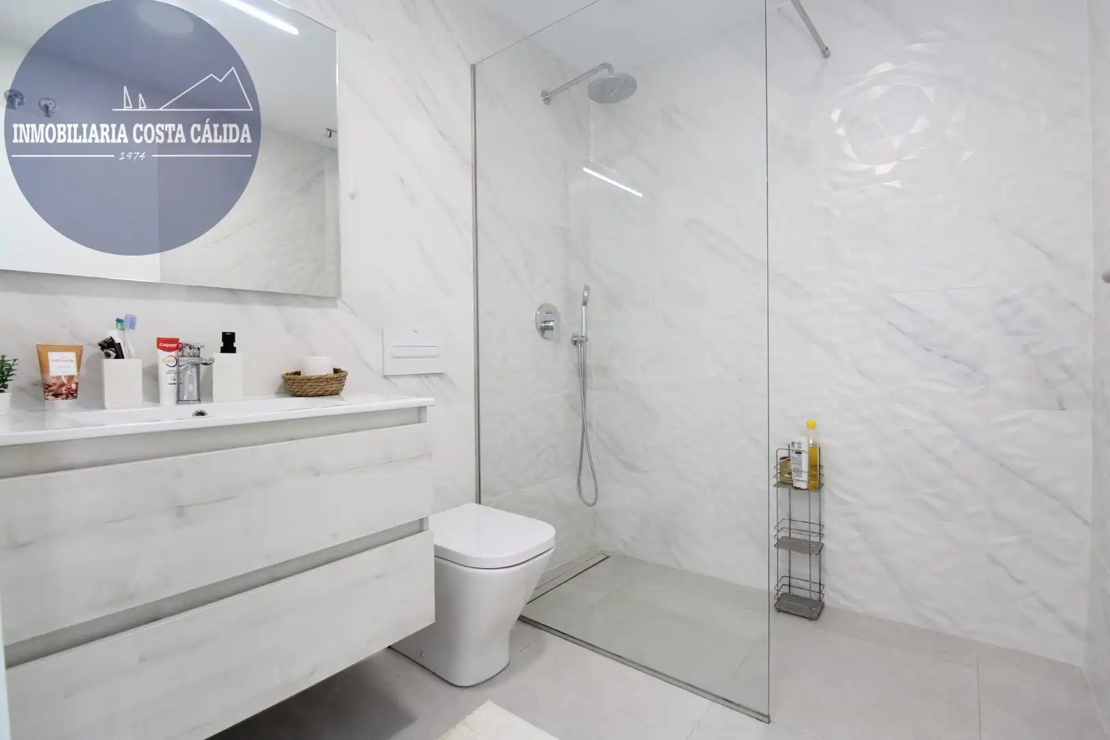 Baño de Casa adosada en venta en Águilas con Aire acondicionado, Calefacción y Jardín privado