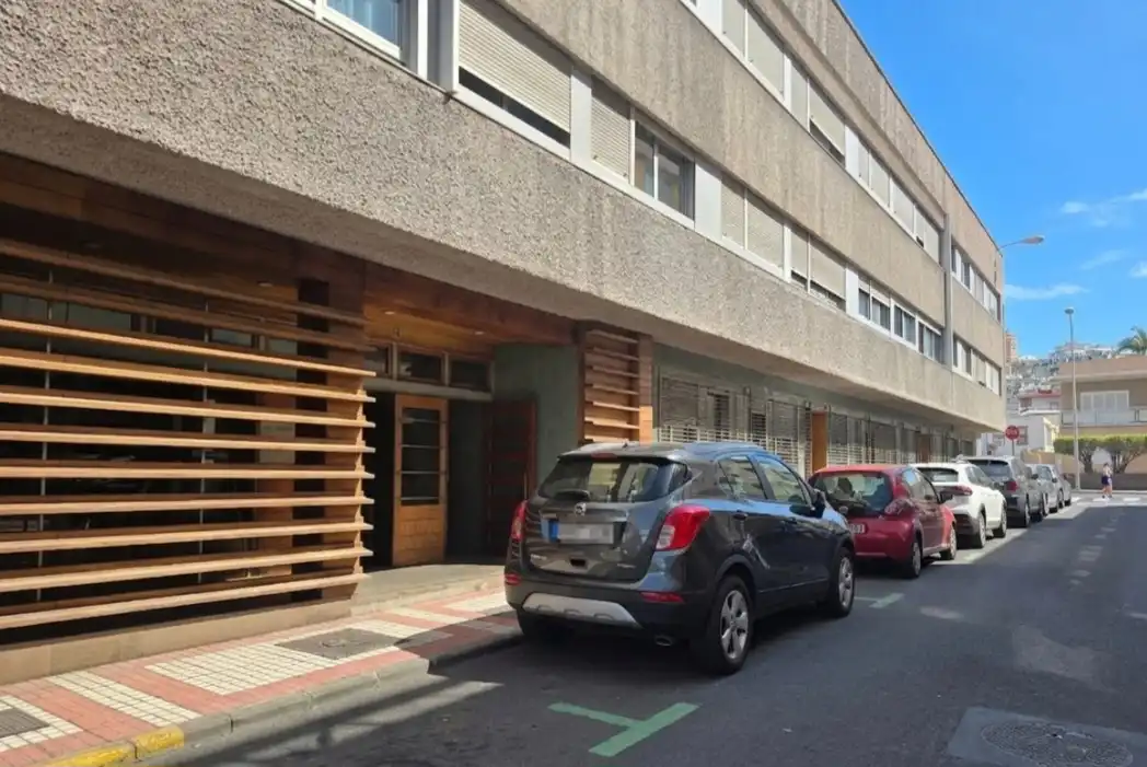 Vista exterior de Pis en venda en Las Palmas de Gran Canaria