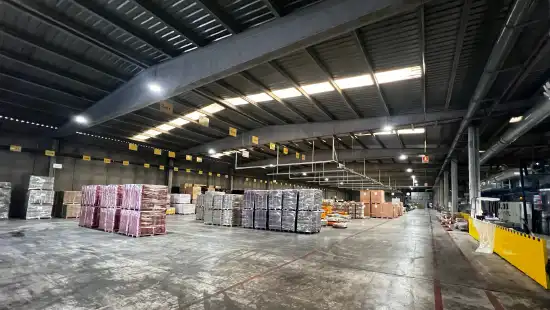 Nau industrial en venda en Hostalric