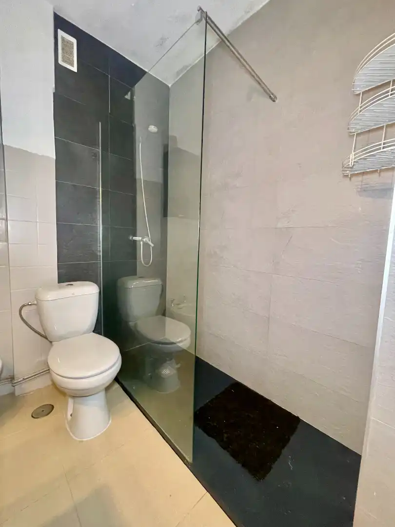 Bathroom of Flat for sale in Madrid  with Heating