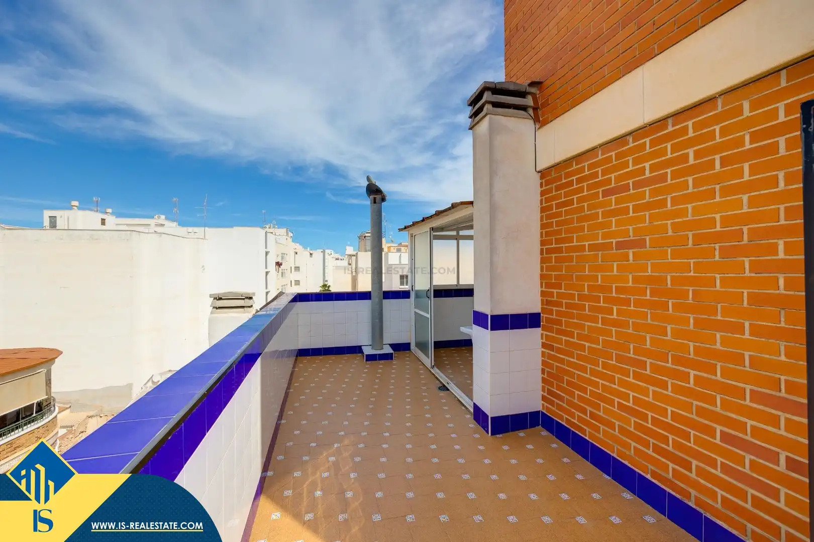 Terraza de Ático de alquiler en Torrevieja con Terraza, Trastero y Amueblado
