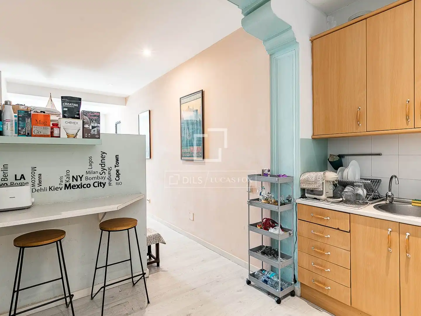 Cocina de Piso en venta en Barcelona con Amueblado y Balcón