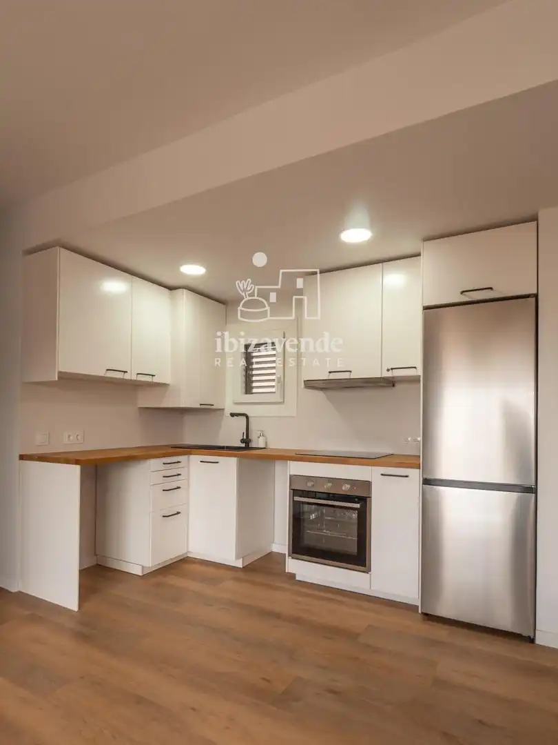 Küche von Wohnung zur Miete in Santa Eulària des Riu mit Klimaanlage, Terrasse und Möbliert