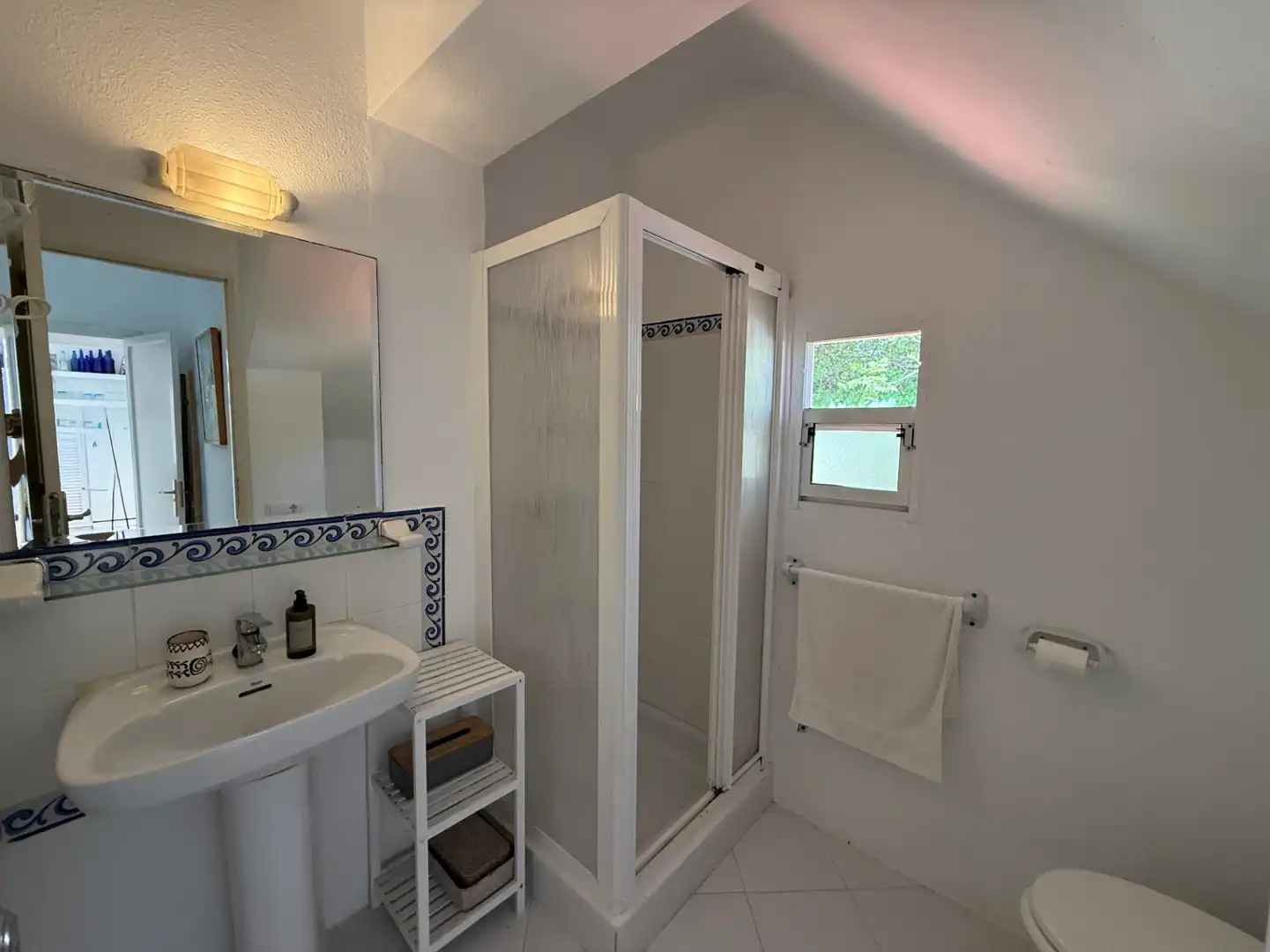 Bathroom of Houses for sale in Santa Eulària des Riu  with Air Conditioner, Heating and Terrace