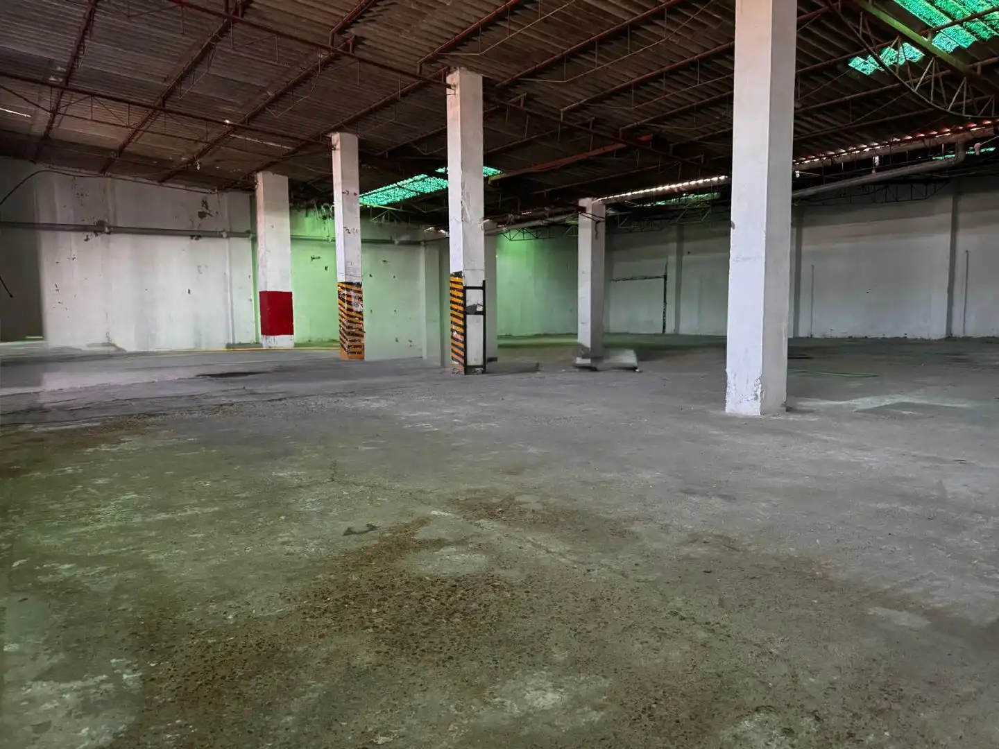 Industrial building to rent in Calle Acebo 2, imagen 4