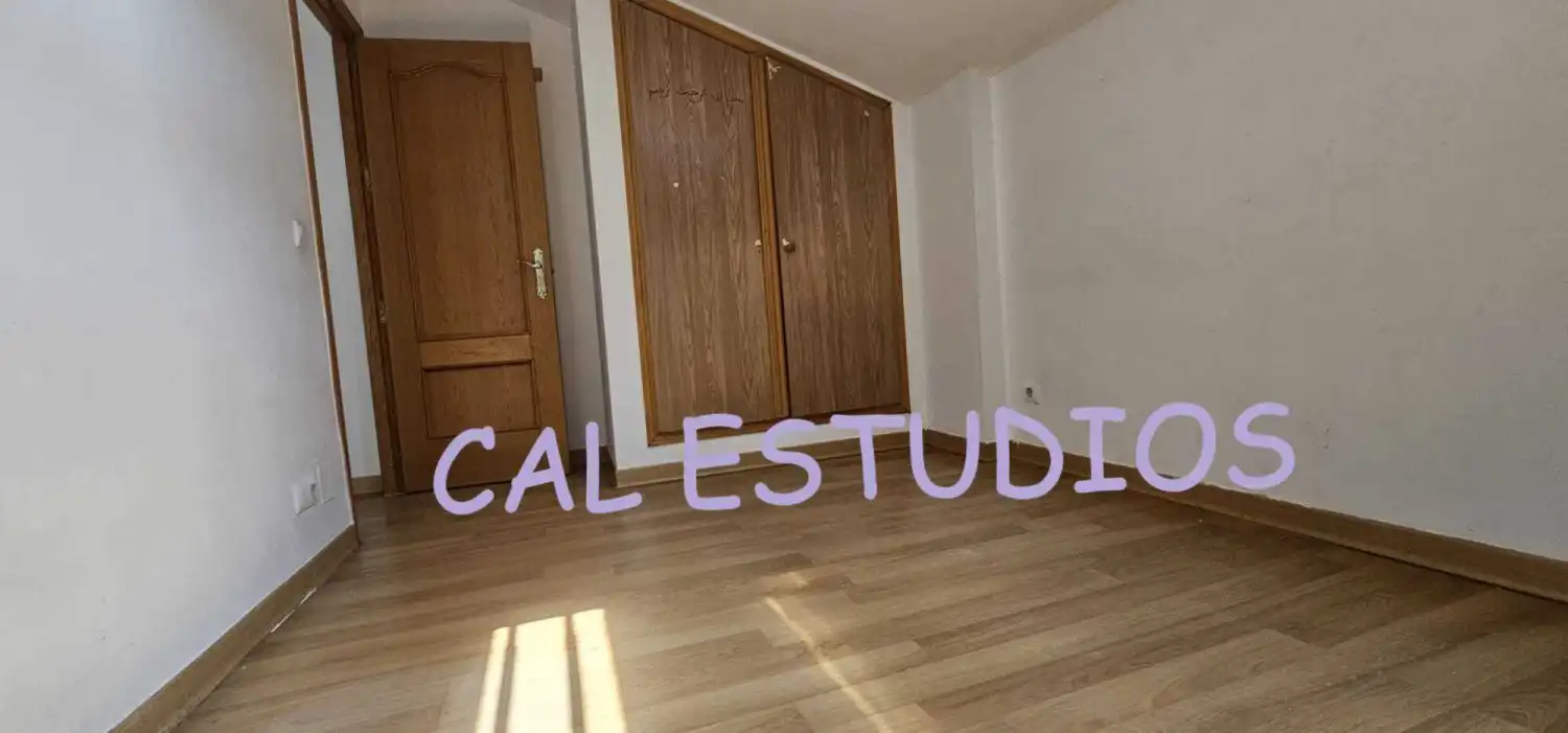 Bedroom of Flat for sale in Torrelaguna  with Air Conditioner and Storage room