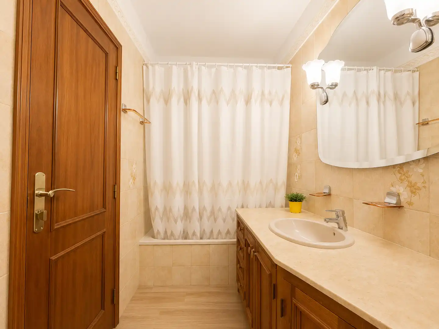Baño de Piso en venta en Icod de los Vinos con Terraza