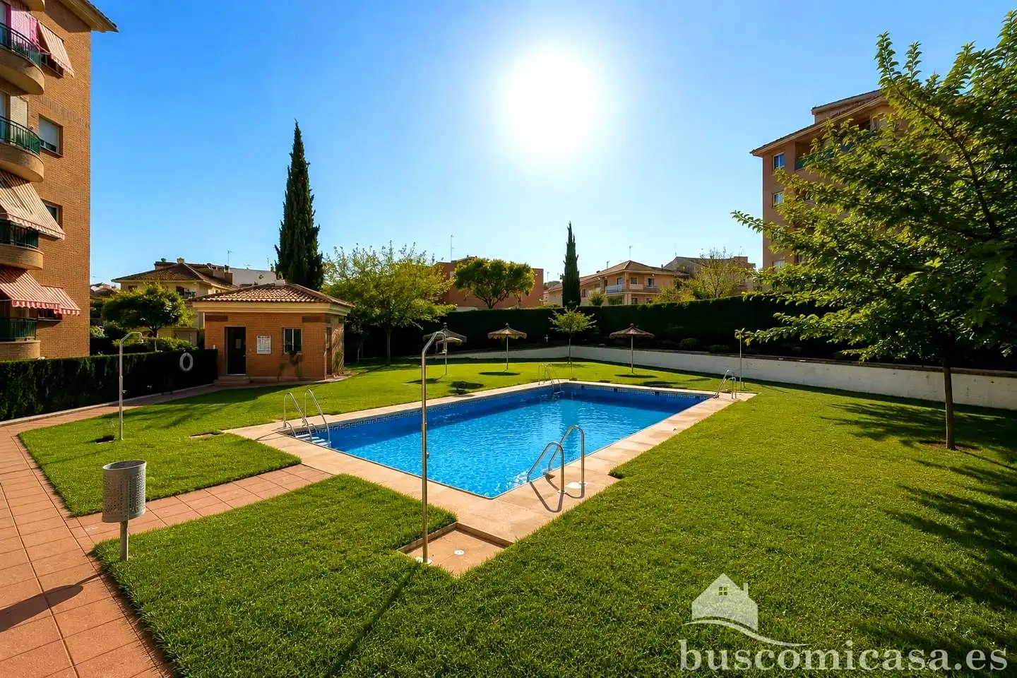 Exterior view of Ground floor for sale in Linares  with Air Conditioner, Parquet flooring and Furnished