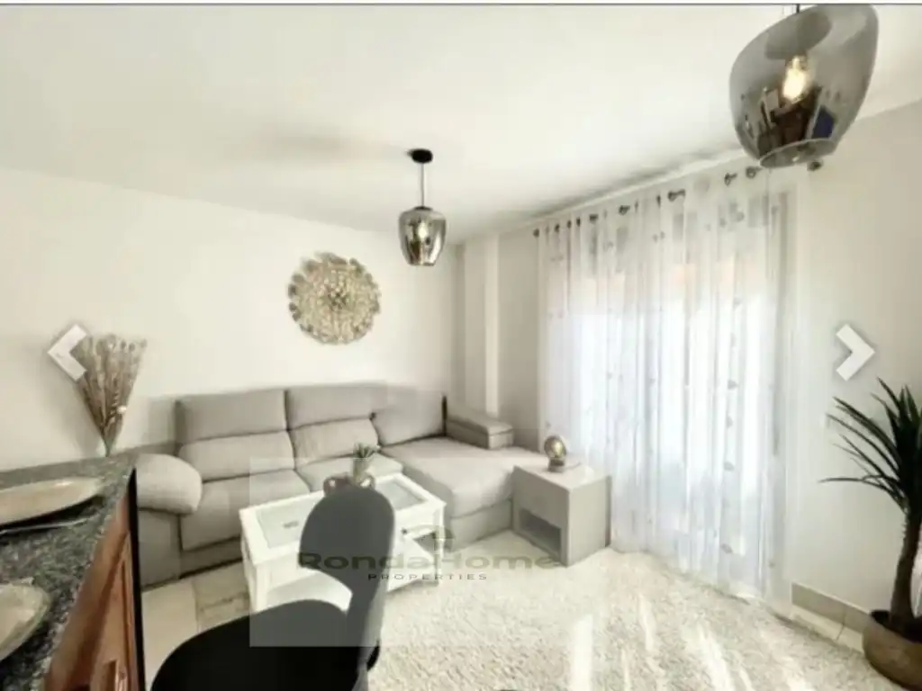 Appartement avec terrasse à vendre à Calle Rio Benamargosa