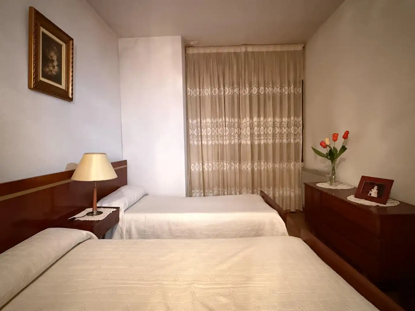 Habitación de Casa adosada en venta en Guadalajara con Calefacción, Terraza y Amueblado