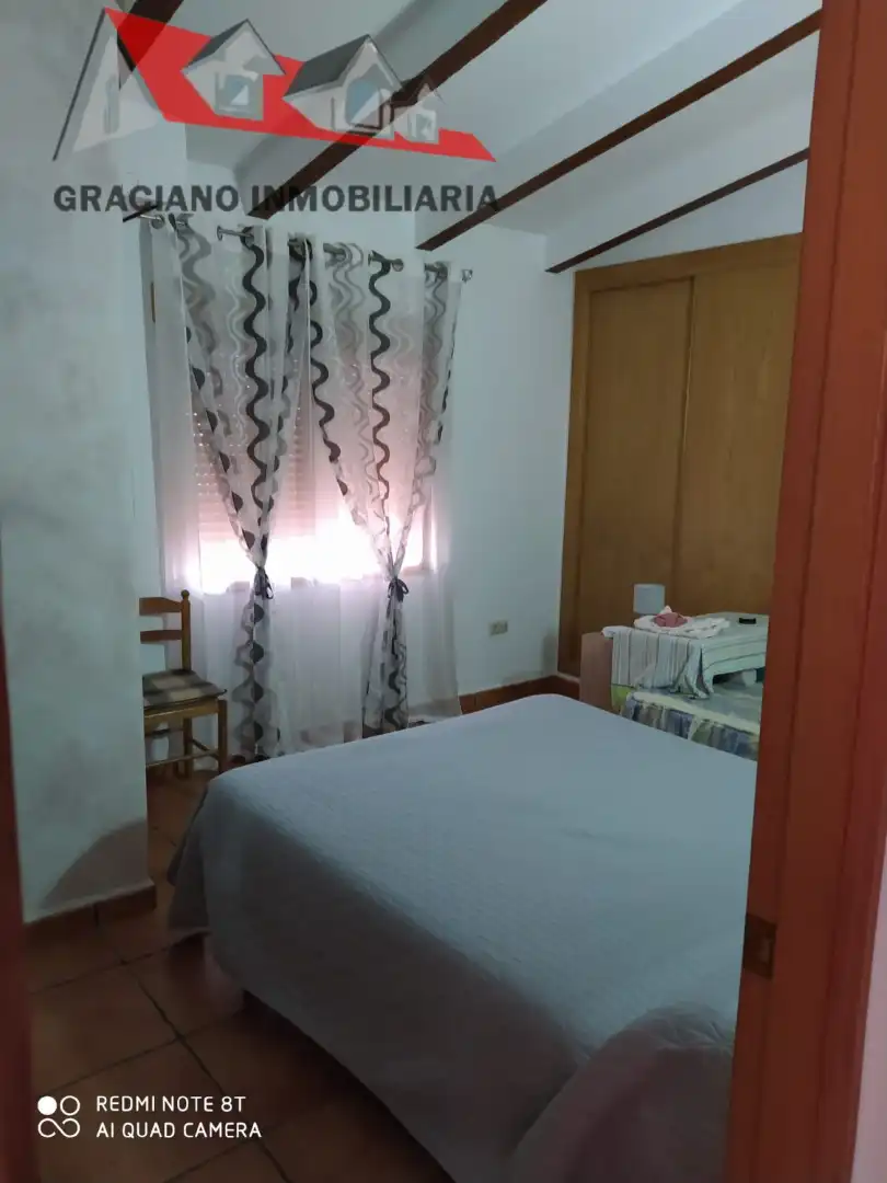 Dormitori de Casa adosada en venda en Villaverde de Guadalimar amb Aire condicionat, Jardí privat i Terrassa