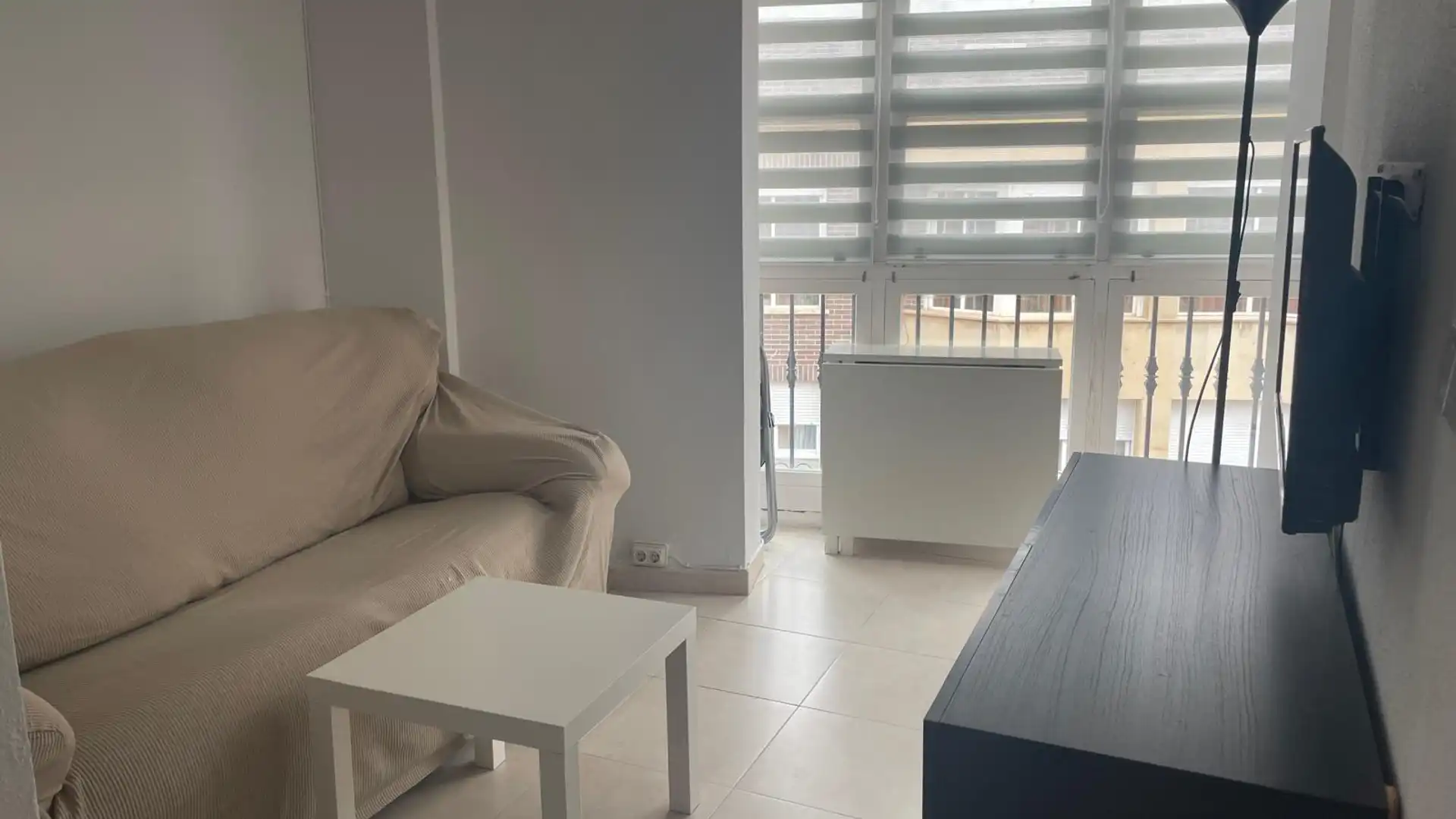 Sala de estar de Piso de alquiler en Cartagena con Aire acondicionado y Amueblado