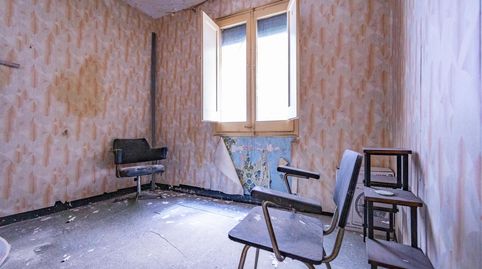 Foto 5 de Edificio en venta en Baix del Tura, Olot, Girona