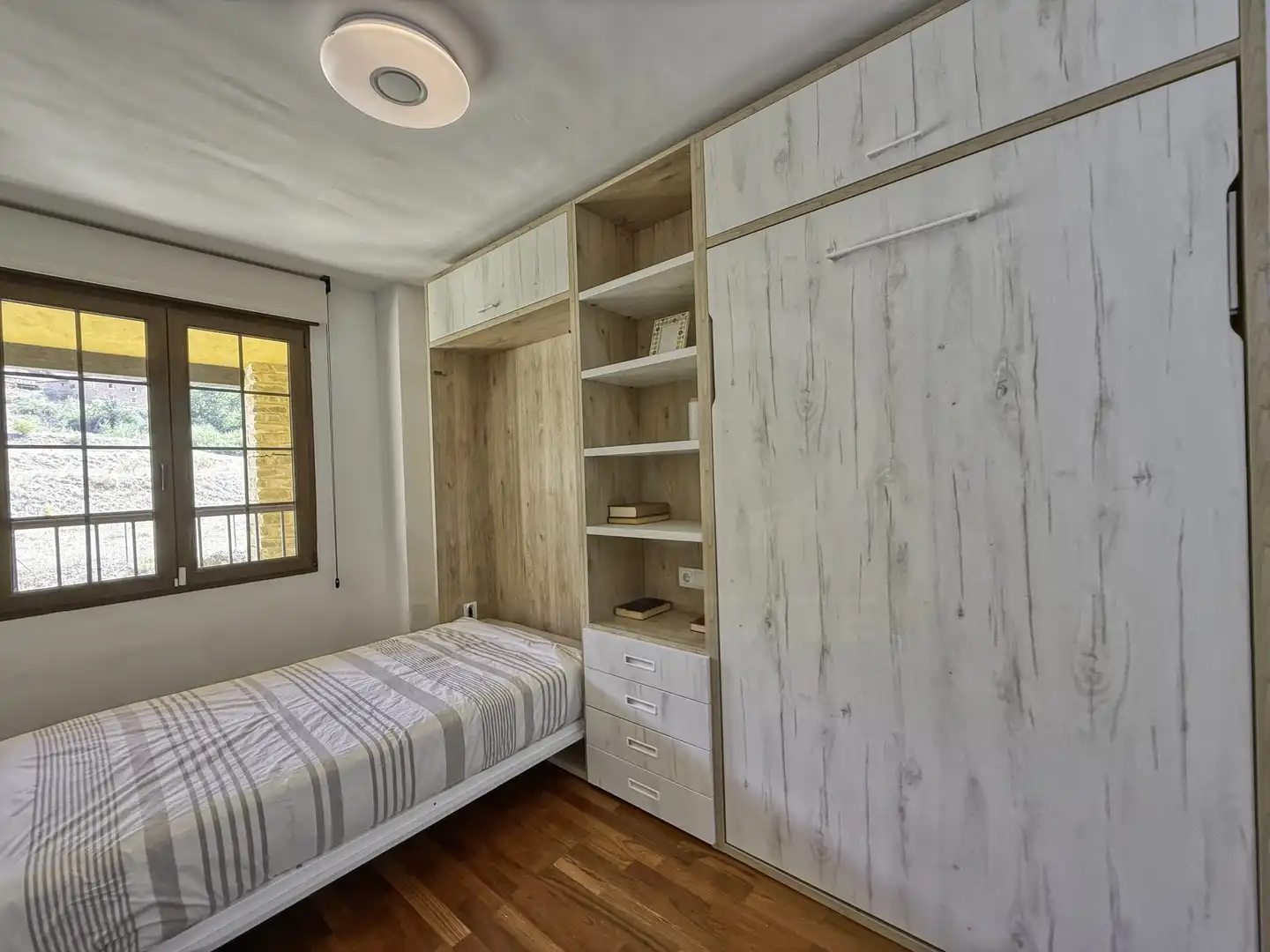 Habitación de Dúplex en venta en Alcalá de la Selva con Calefacción y Terraza