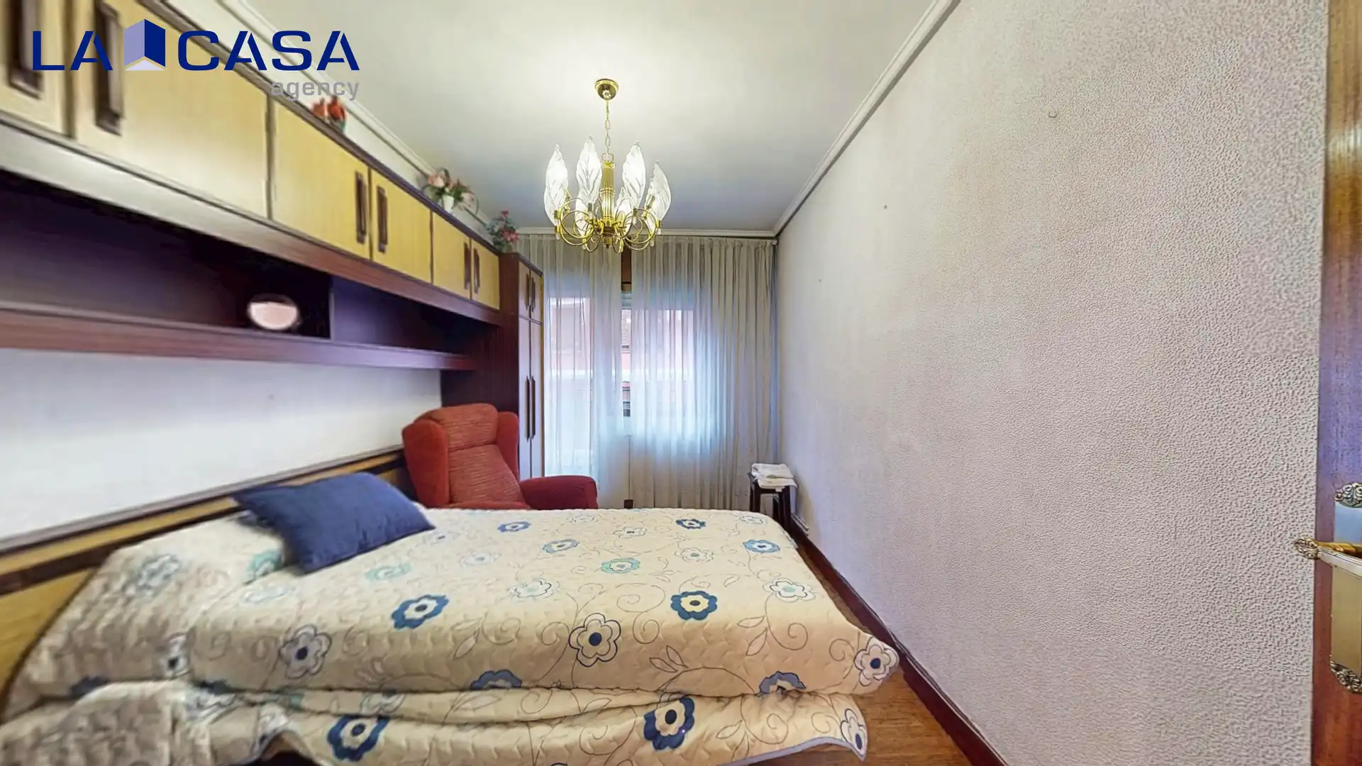 Habitación de Piso en venta en Bilbao  con Calefacción y Balcón