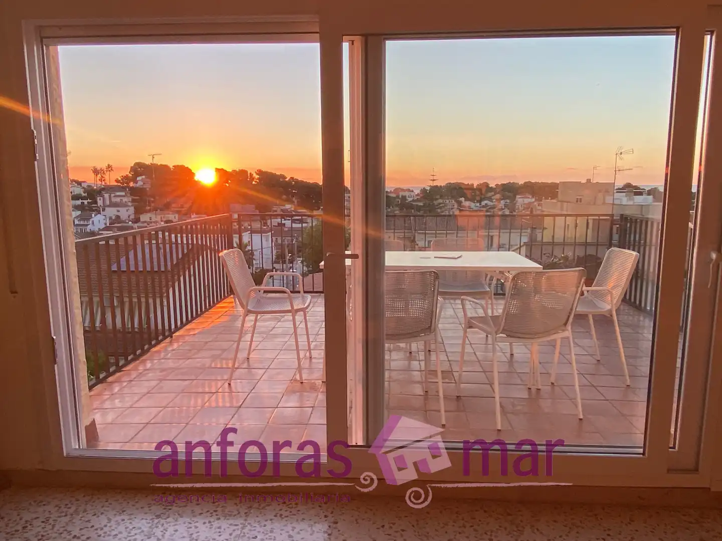 Casa con terraza en venta en Carrer Perú, imagen 4