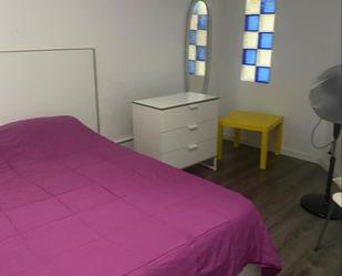 Bedroom of Apartment to rent in  Barcelona Capital  with Air Conditioner, Furnished and Oven