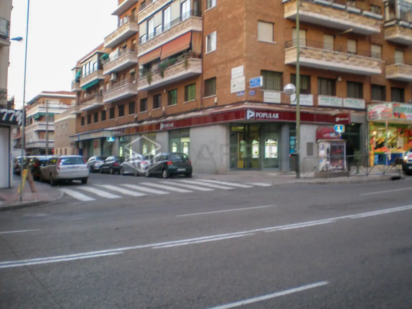 Vista exterior de Local en venta en Madrid