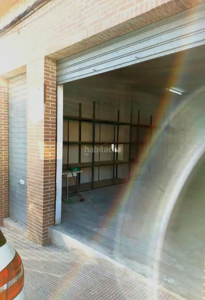 Business premises for sale in Carrer Mestre J Esteve Solbes 1, imagen 2