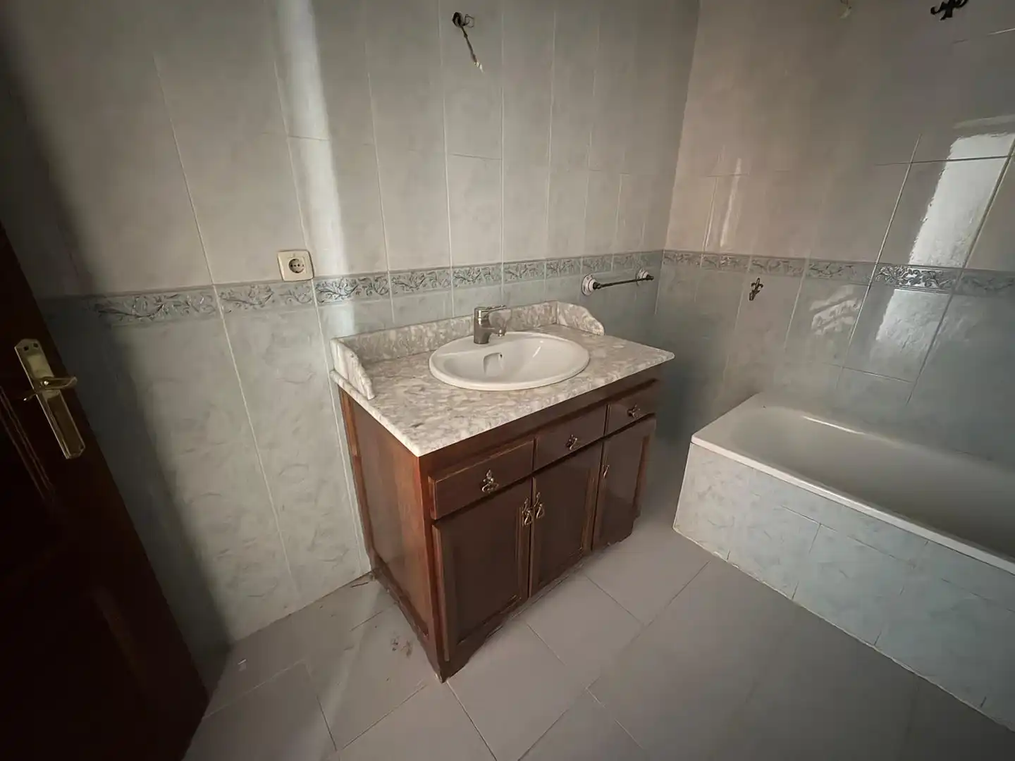 Bathroom of Detached homes for sale in Sevilla  with Storage room and Balcony