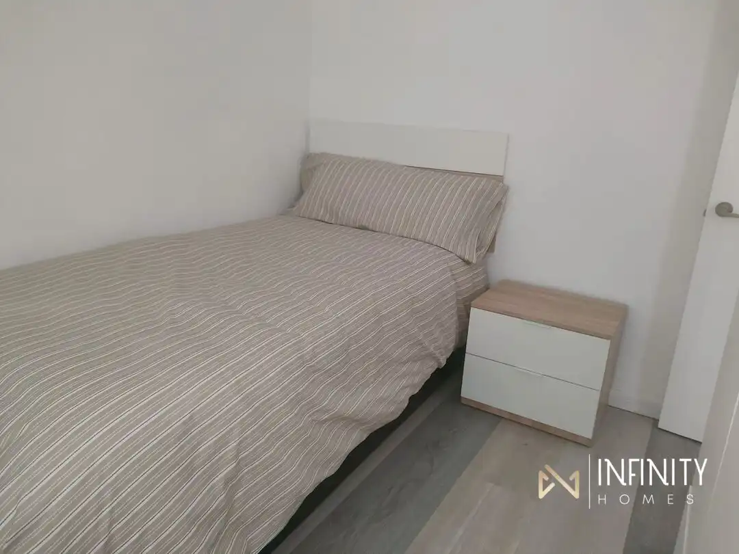 Schlafzimmer von Wohnung zur Miete in Santurtzi  mit Heizung