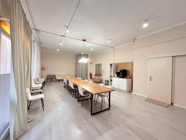 Local comercial en Alquiler en Ronda ANTONI COMAS en Peramàs