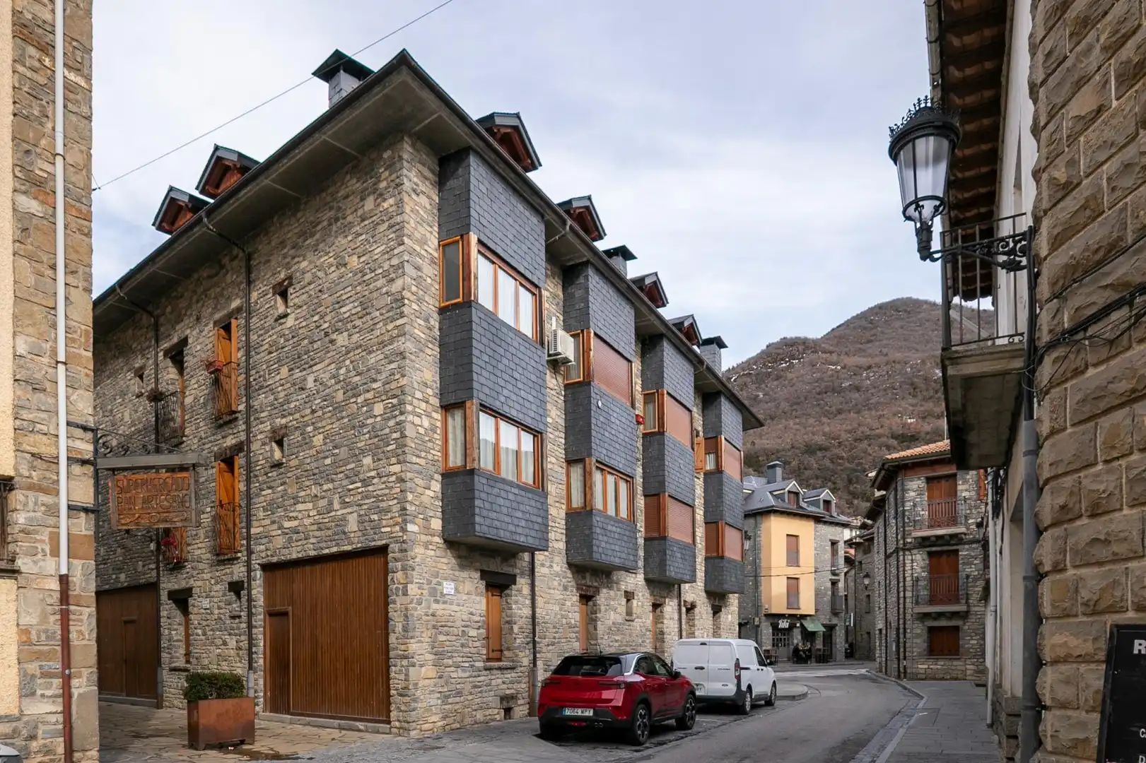 Exterior view of Flat for sale in Biescas  with Heating and Furnished