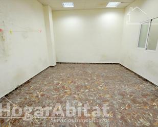 Flat for sale in Xirivella  with Air Conditioner, Heating and Parquet flooring