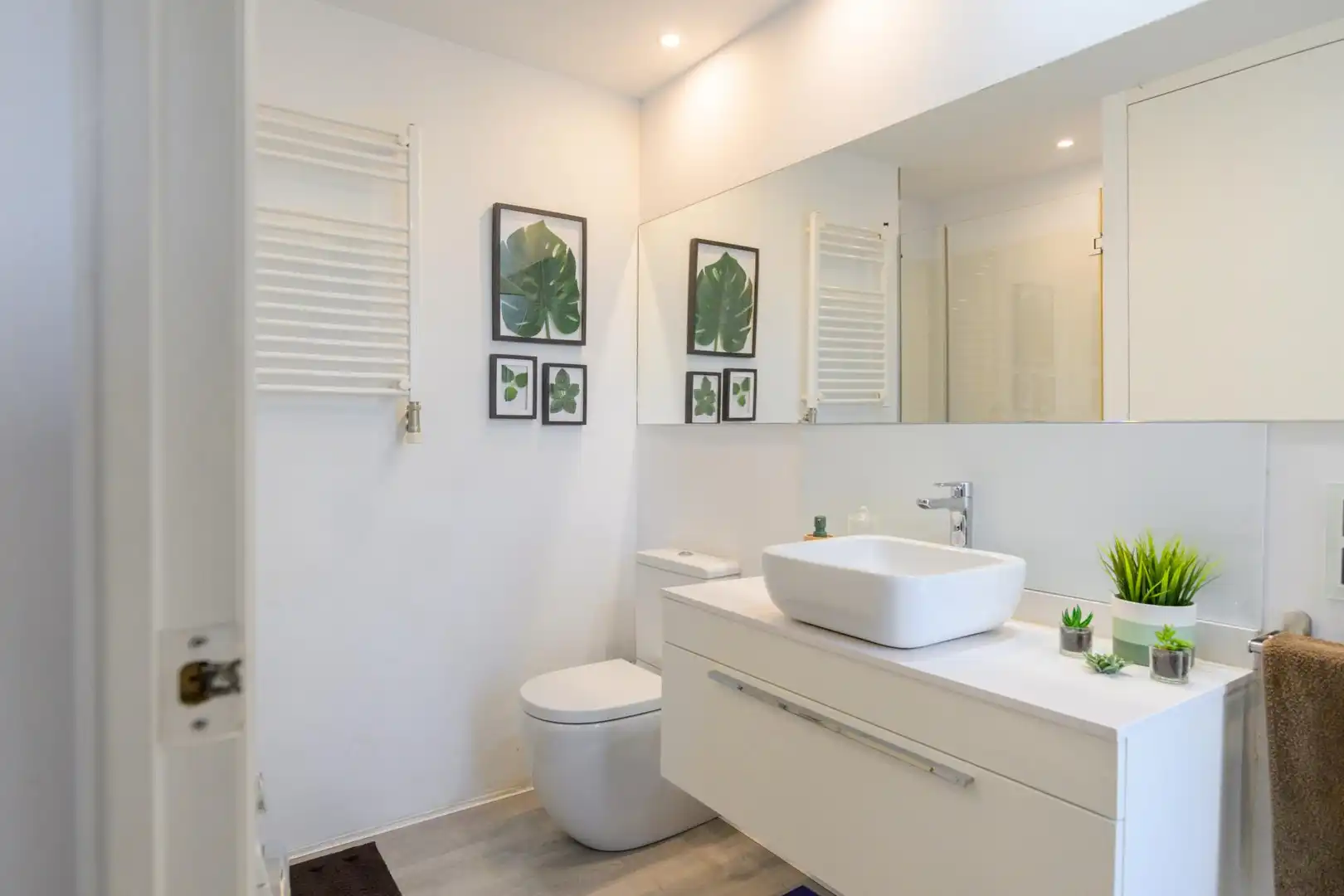 Baño de Piso en venta en Esplugues de Llobregat con Calefacción y Jardín privado