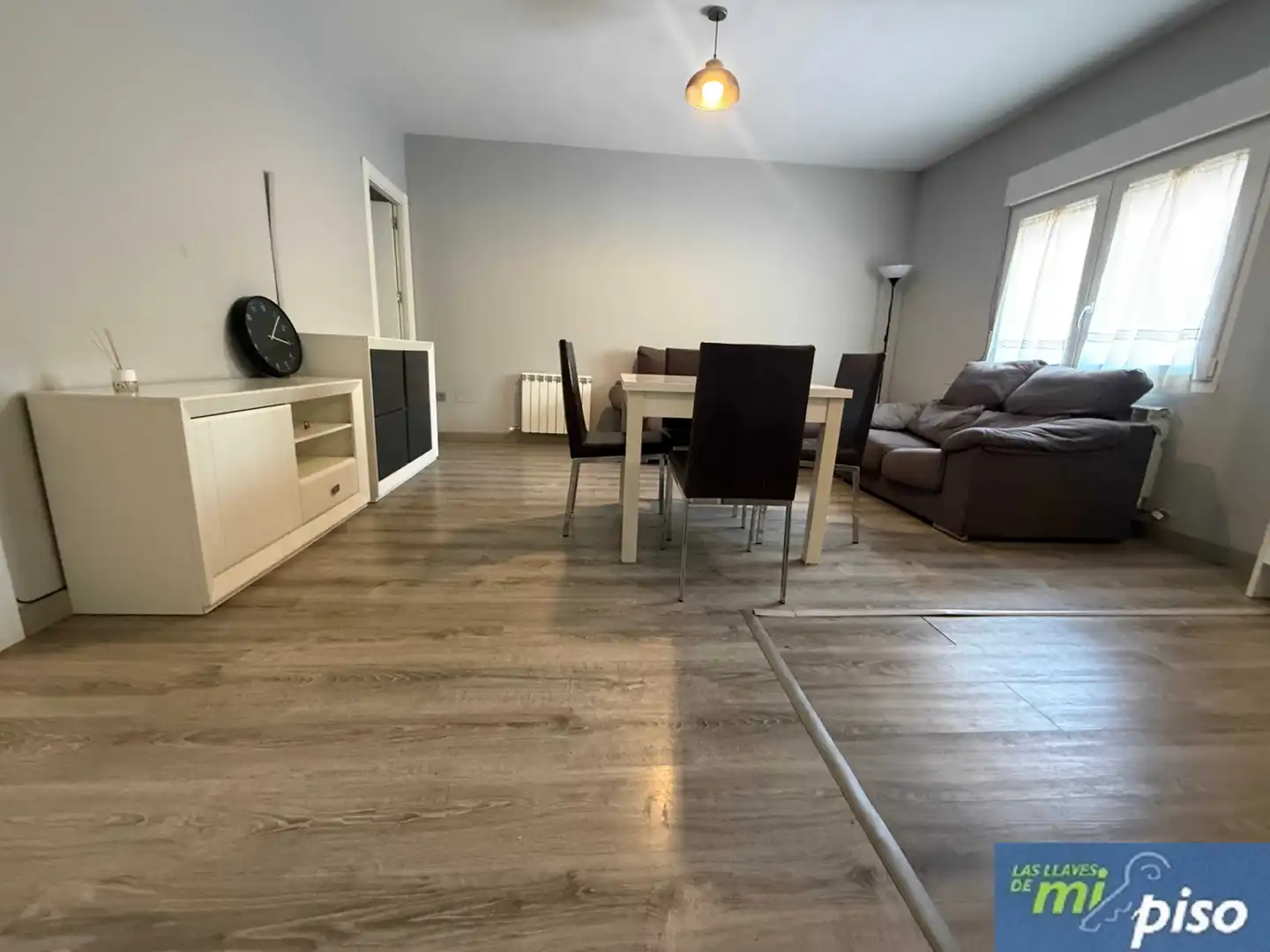Sala de estar de Piso de alquiler en Valladolid con Calefacción, Parquet y Amueblado