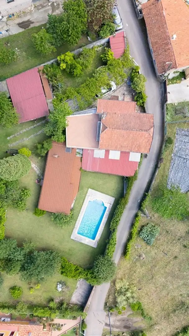 Vista exterior de Finca rústica en venda en Salvaterra de Miño amb Aire condicionat, Calefacció i Jardí privat