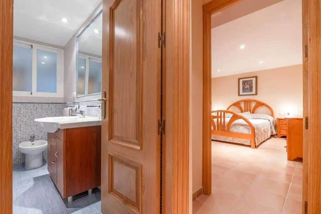 Piso en venta en Granada con Aire acondicionado, Calefacción y Terraza