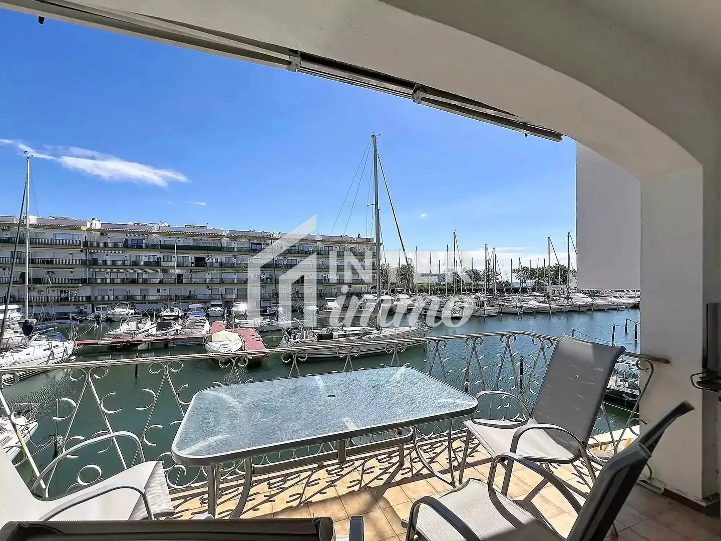 Casa en venta en Port Moxo 21