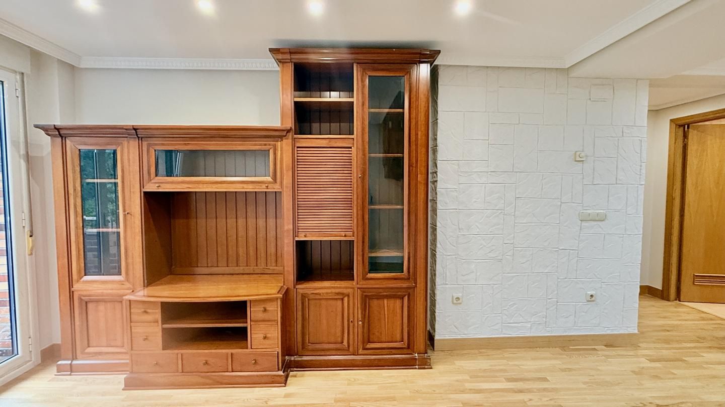 Flat for sale in Gipuzkoa Hiribidea, Ermua