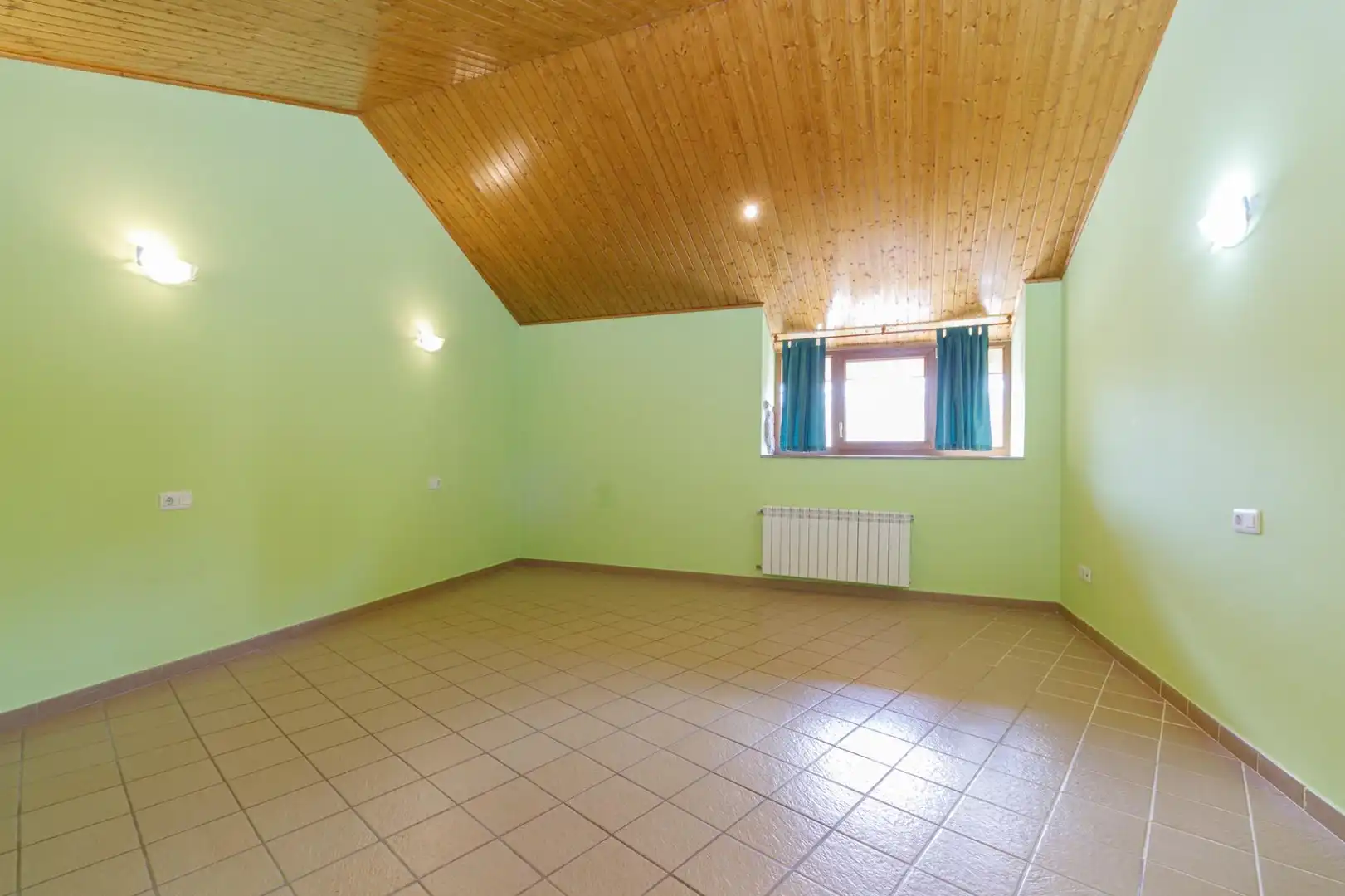 Houses for sale in Arbo  with Heating, Private garden and Storage room