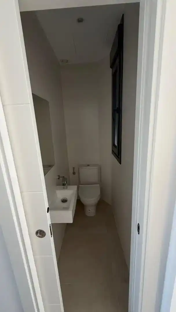 Bany de Dúplex en venda en Tarifa amb Aire condicionat, Piscina i Balcó
