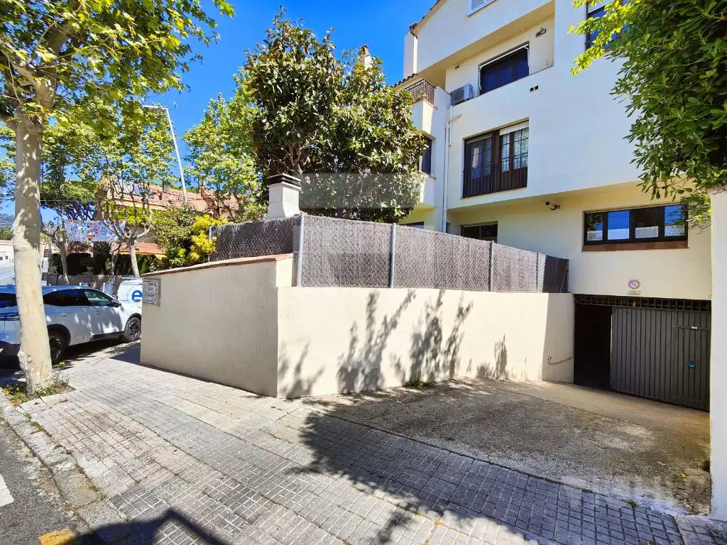 Individuel avec ascenseur à vendre à Carrer de Joaquima Vedruna, imagen 3