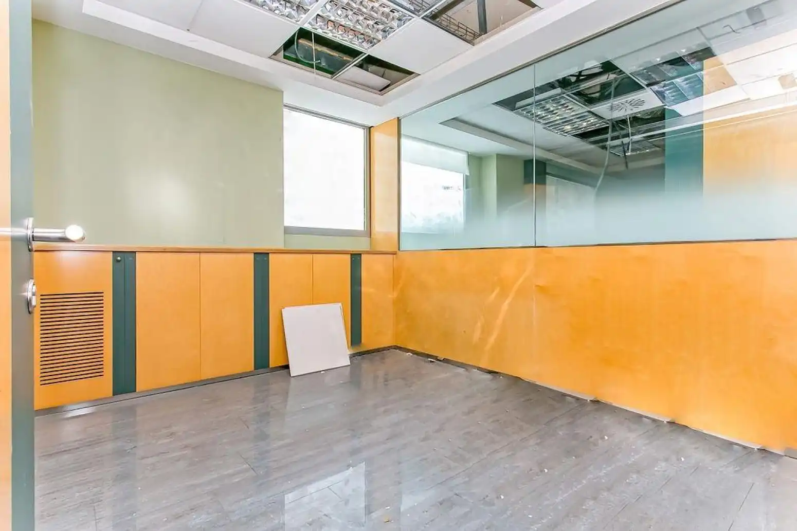 Business premises for sale in Vilanova i la Geltrú - Pare Garí, imagen 12