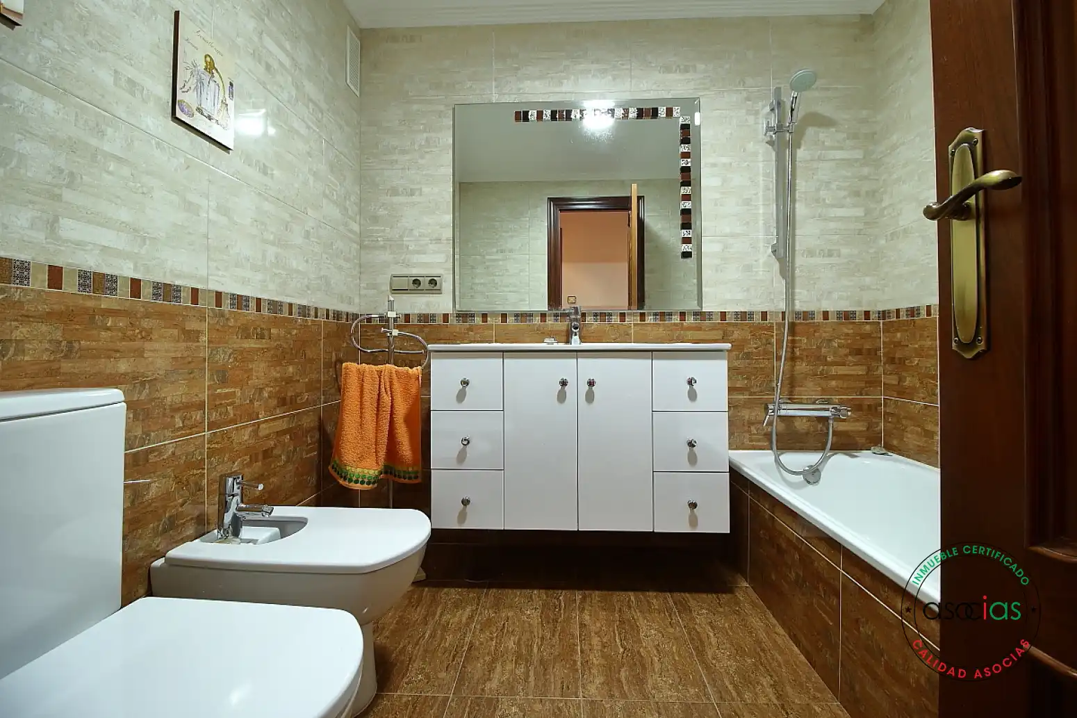 Baño de Piso en venta en Gijón  con Calefacción y Parquet