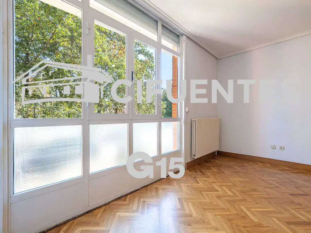 Flat with lift for sale in Txomin Agirre Pasealekua, imagen 7