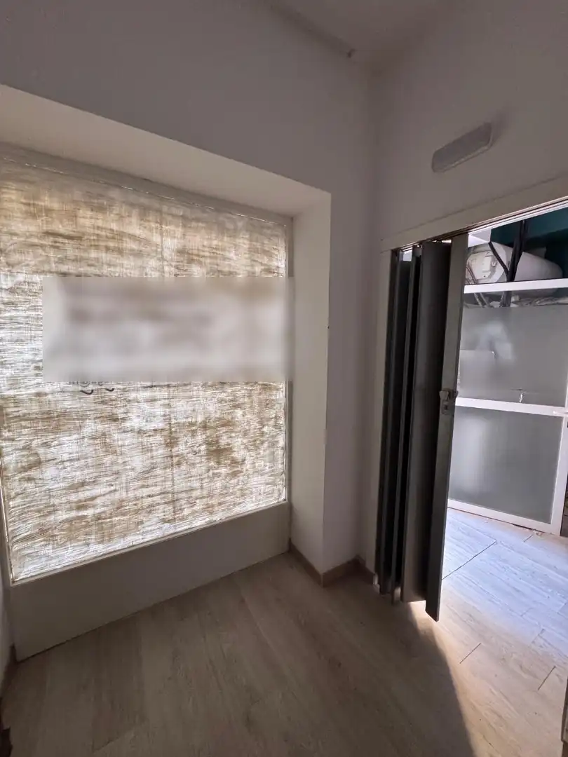Local comercial en venta en Calle Muñoz Degraín 3, imagen 4