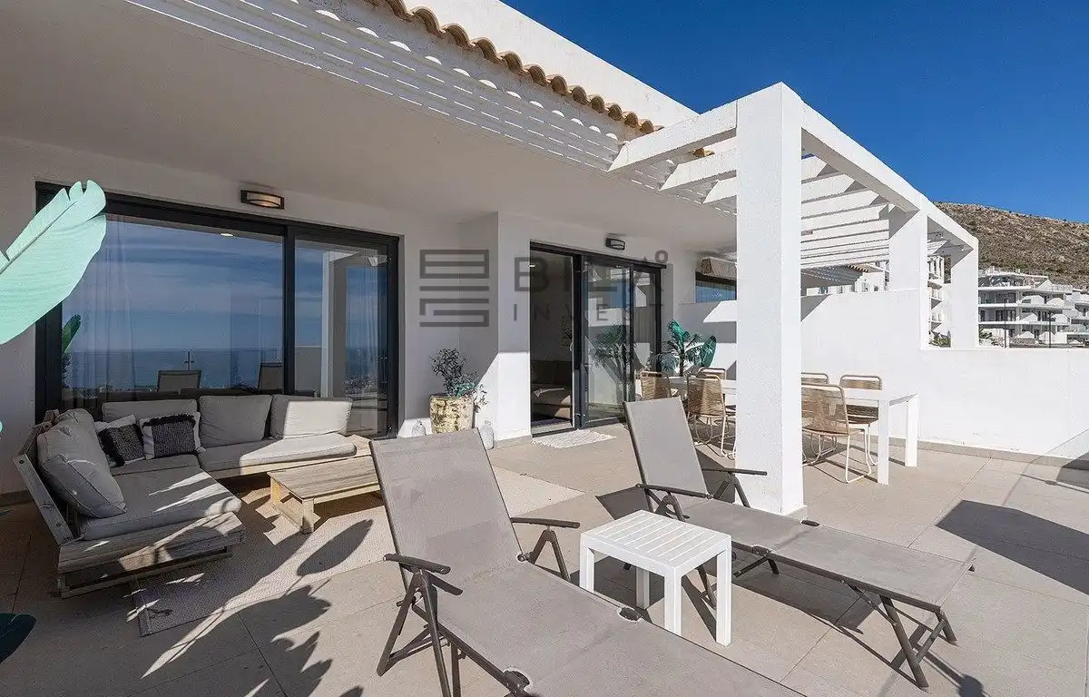 Penthouse mit Pool zum Verkauf in Bay View Homes, imagen 2