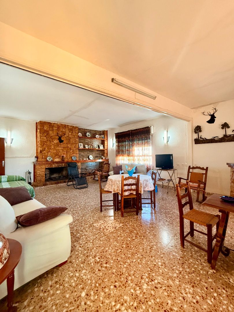 Haus oder Chalet zum Verkauf in Calle Azahar, 4